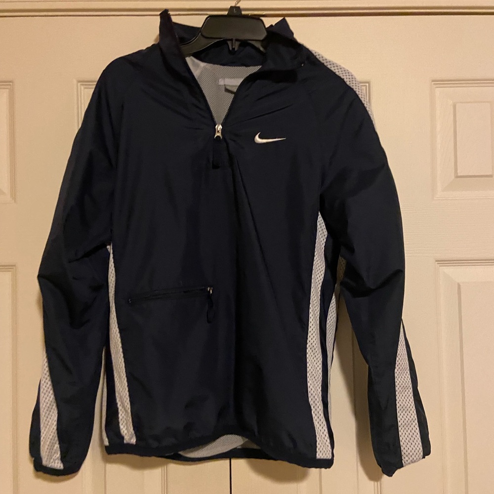 nike wind breaker quarter zip